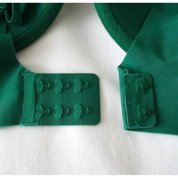 Victoria’s Secret® Lined Demi Bra Size 34DD - Picture 6 of 11